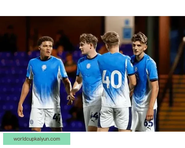 足球顶流球星状态回暖，近期表现持续提升引人关注